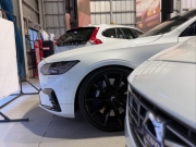 HEICO SPORTIV にフルカスタマイズされたV90