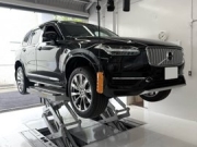 XC90 T8 ツインエンジンにお乗りのお客様よりカスタマイズのご依頼がありました。
