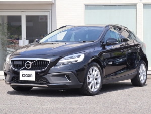ボルボ V40 クロスカントリー D4 サマム