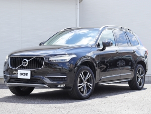 ボルボ XC90 T5 AWD モメンタム