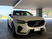 美しい景色に美しいボルボがよく似合います!