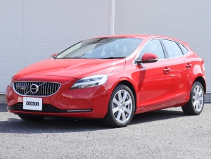 ボルボ V40 T3 インスクリプション