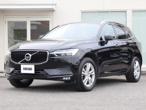 ボルボ XC60 D4 AWD モメンタム