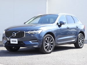 ボルボ XC60 D4 AWD インスクリプション