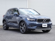 ボルボ XC40 T4 AWD インスクリプション デニムブルーメタリック 新着中古車情報