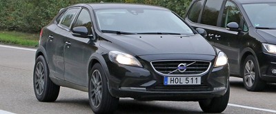 Volvo-XC40-mule-2-1000x414.jpg