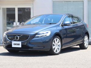 ボルボ　V40　D4　インスクリプション