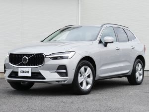 ボルボ　XC60　プラス　B5