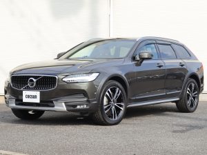 ボルボ　V90　クロスカントリー　T5　AWD　サマム