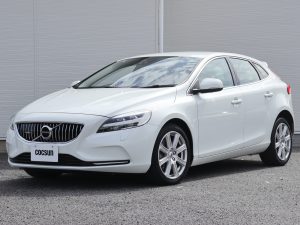 ボルボ　V40　D4　インスクリプション