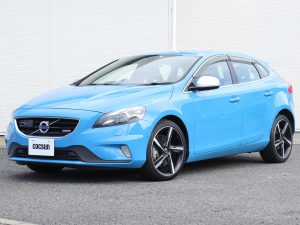ボルボ　V40　T5　Rデザイン