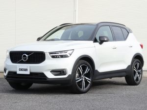 ボルボ　XC40　T4　AWD　Rデザイン