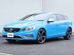 ボルボ　V60　T6　AWD　Rデザイン