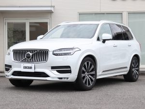 ボルボ　XC90　D5　AWD　インスクリプション