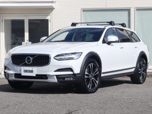 ボルボ　V90　クロスカントリー　D4　AWD　サマム