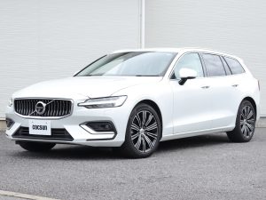 ボルボ　V60　T5　インスクリプション