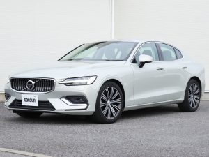 ボルボ　S60　T5　インスクリプション
