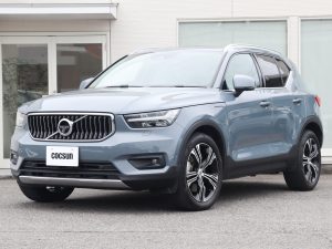ボルボ　XC40　リチャージ　プラグインハイブリッド　T5　インスクリプション