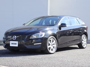ボルボ　V60　D4　タック