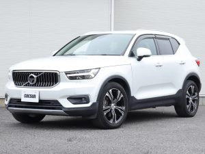ボルボ　XC40　T5　AWD　インスクリプション