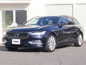 ボルボ　V90　D4　インスクリプション