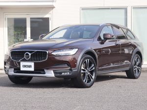 ボルボ　V90　クロスカントリー　T5　AWD　サマム