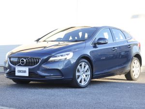 ボルボ　V40　D4　インスクリプション