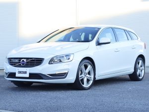 ボルボ　V60　D4　クラシック
