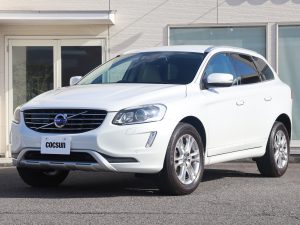ボルボ　XC60　T5　SE