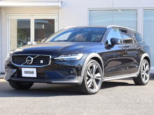 ボルボ　V60　クロスカントリー　T5　AWD　プロ