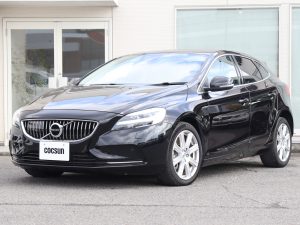 ボルボ　V40　D4　インスクリプション