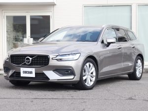 ボルボ　V60　T5　モメンタム