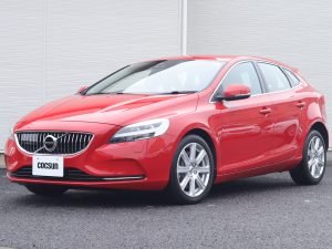 ボルボ　V40　D4　インスクリプション