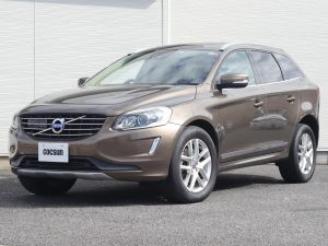 ボルボ　XC60　D4　クラシック