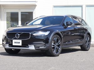 ボルボ　V90　クロスカントリー　D4　AWD　サマム