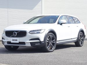 ボルボ　V90　クロスカントリー　T5　AWD　サマム