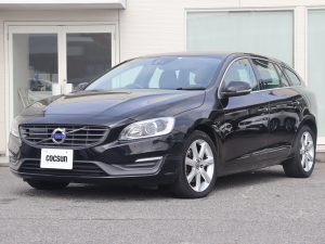 ボルボ　V60　D4　SE