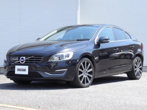 ボルボ　S60　T6　AWD