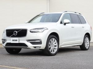 ボルボ　XC90　T5　AWD　モメンタム