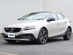 ボルボ　V40　クロスカントリー　T5　AWD　サマム