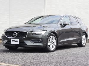 ボルボ　V60　T5　モメンタム