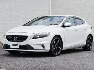 ボルボ　V40　T5　Rデザイン