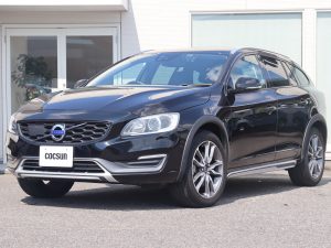 ボルボ　V60　クロスカントリー　D4　SE