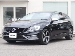 ボルボ　V60　D4　Rデザイン