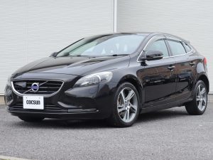 ボルボ　V40　D4　SE