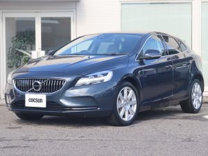 ボルボ　V40　T3　インスクリプション