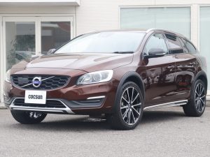 ボルボ　V60　クロスカントリー　T5　AWD　クラシック