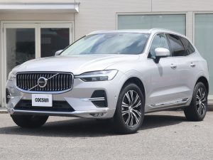 ボルボ　XC60　B5　AWD　インスクリプション