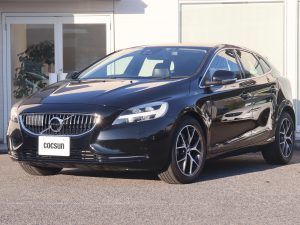 ボルボ　V40　D4　インスクリプション