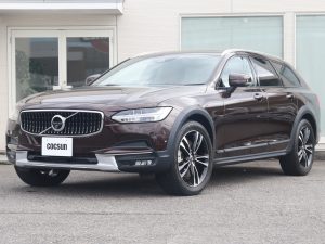ボルボ　V90　クロスカントリー　T5　AWD　サマム